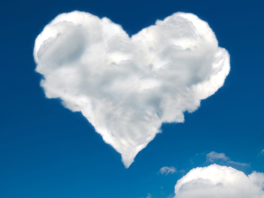 心形云朵创意高清图片